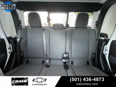 Used 2025 Jeep Gladiator Sport image 28