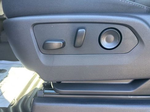 New 2026 Chevrolet Silverado 2500 Custom w/ Custom Value Package image 16