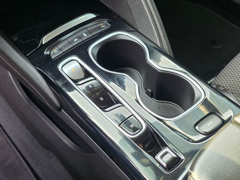 Used 2021 Buick Envision Preferred w/ Sport Touring Package image 25