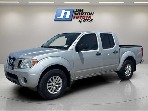 Used 2019 Nissan Frontier SV AWD/4WD image 1