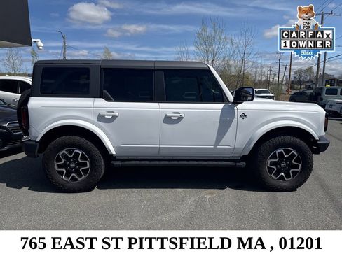 Used 2024 Ford Bronco Outer Banks image 8