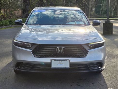 Certified 2025 Honda Accord SE image 2