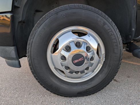 Used 2014 GMC Sierra 3500 Denali image 34