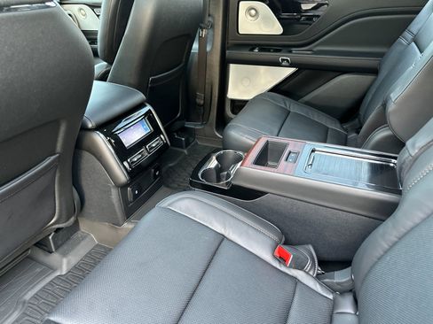 Certified 2023 Lincoln Aviator Grand Touring w/ Equipment Group 301A image 13