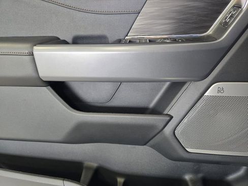 New 2025 Ford F150 Lariat w/ Equipment Group 501A Mid image 17