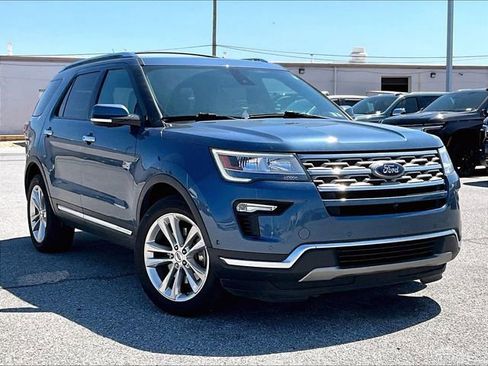 Used 2018 Ford Explorer Limited w/ Equipment Group 301A AWD/4WD image 1