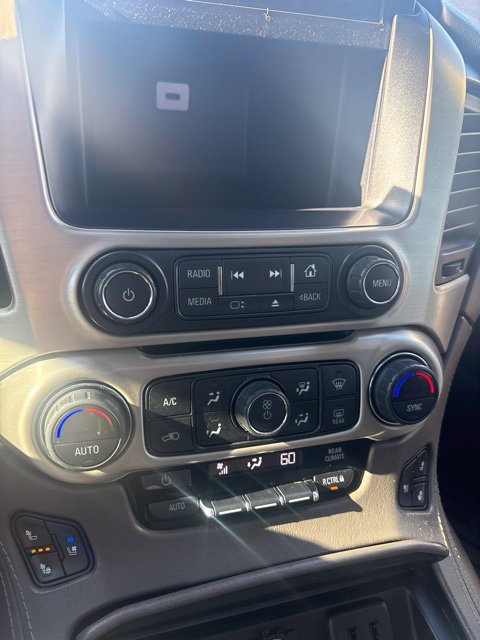 Used 2020 GMC Yukon XL Denali w/ Denali Premium Package AWD/4WD image 14