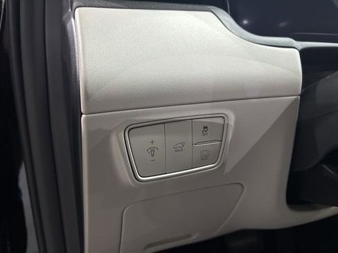 Used 2023 Hyundai Tucson Limited image 14