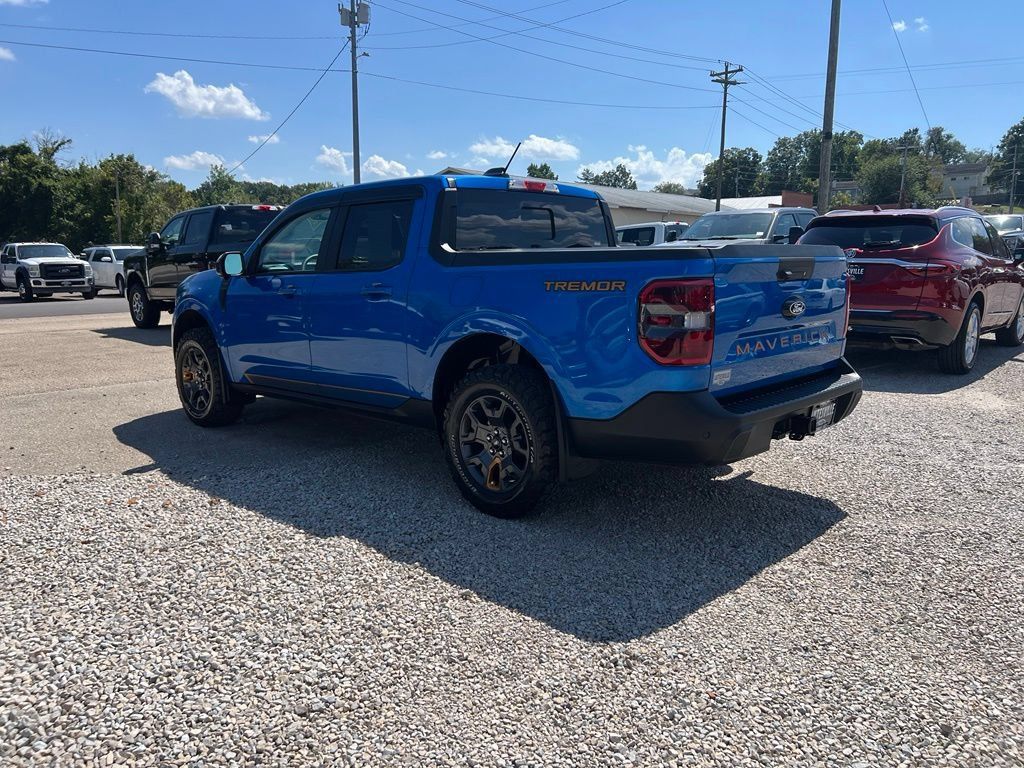 Used 2025 Ford Maverick Tremor AWD/4WD image 6