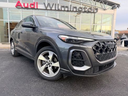 Certified 2025 Audi Q5 Premium Plus w/ Premium Plus image 8