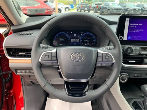 Used 2026 Toyota Grand Highlander AWD Hybrid image 27