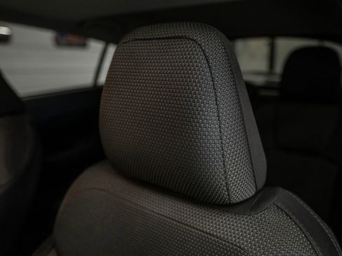 Used 2024 Subaru Crosstrek 2.0i Premium image 22