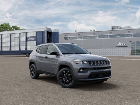 New 2026 Jeep Compass Latitude AWD/4WD image 3