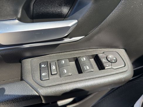 Used 2025 RAM 1500 Big Horn AWD/4WD image 12