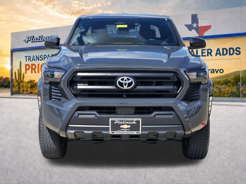Used 2025 Toyota Tacoma SR RWD image 6