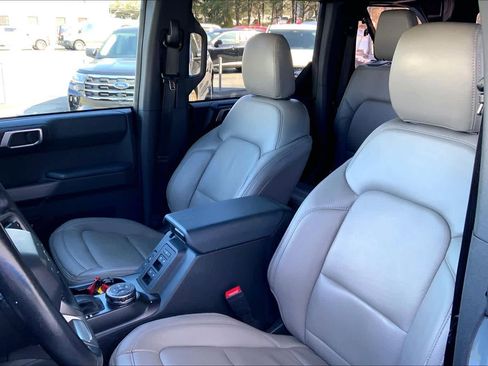 Used 2023 Ford Bronco Outer Banks w/ Sasquatch Package image 8