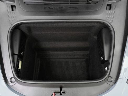 Certified 2024 Porsche 718 Boxster RWD image 37