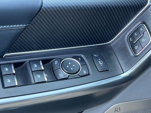 Certified 2024 Ford F250 Limited w/ FX4 Off-Road Package image 13