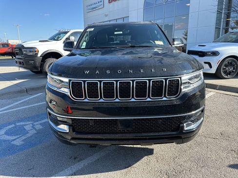 New 2024 Jeep Wagoneer 4WD w/ Premium Group I image 6