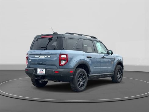 Used 2025 Ford Bronco Sport Badlands w/ Badlands Tech Package image 4