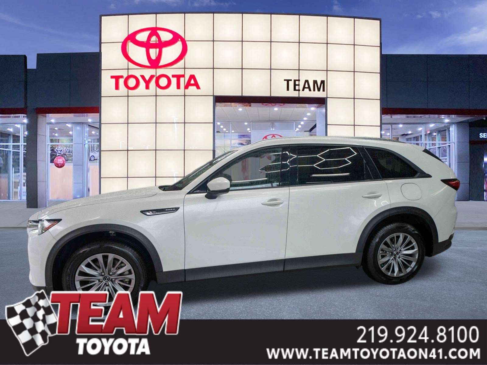 Used 2024 MAZDA CX-90 Plug-In Hybrid w/ Preferred AWD/4WD image 1