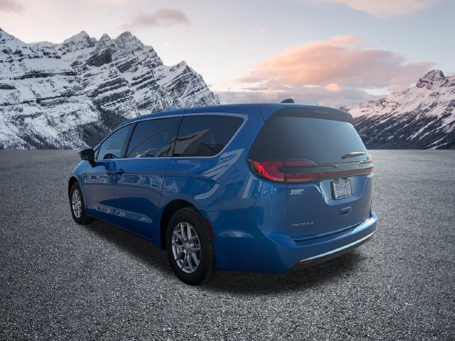 New 2027 Chrysler Pacifica Select FWD image 7