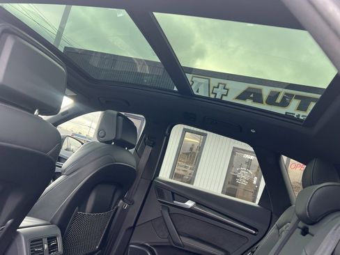 Used 2022 Audi SQ5 Premium Plus image 18