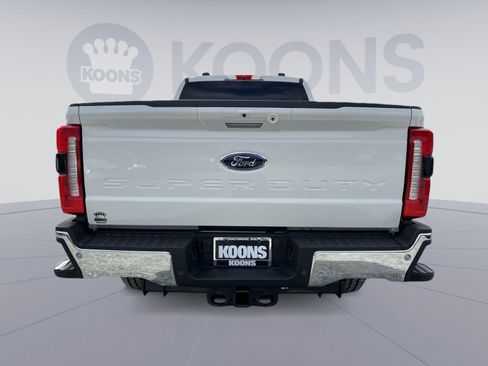 New 2026 Ford F250 Lariat w/ FX4 Off-Road Package image 5