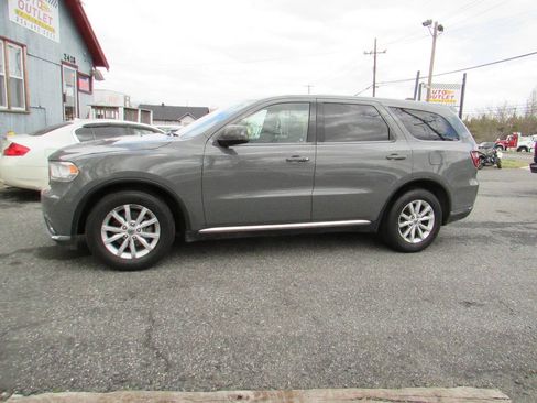Used 2019 Dodge Durango SXT w/ 3rd Row Seating Group image 5
