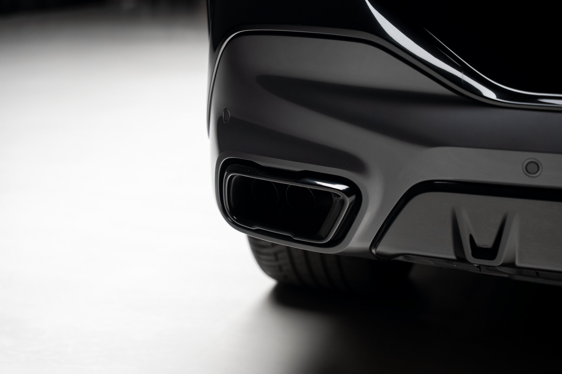 Used 2022 BMW X6 M50i w/ Premium Package AWD/4WD image 32