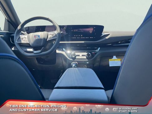 New 2025 Buick Envision Sport Touring image 31