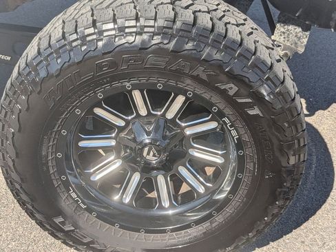 Used 2019 Ford F250 Lariat w/ Lariat Ultimate Package AWD/4WD image 15