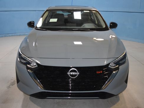 New 2025 Nissan Sentra SR w/ SR Premium Package image 19