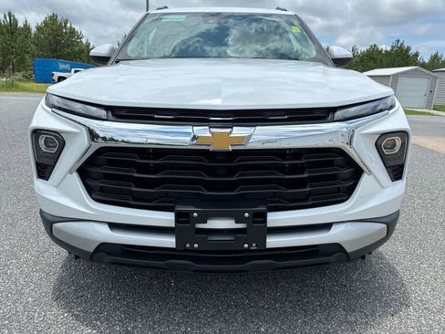 Used 2025 Chevrolet TrailBlazer LT FWD image 29
