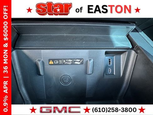 New 2026 GMC Hummer EV SUV w/ LPO, Sport Package image 20