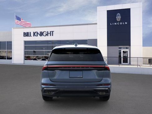 New 2026 Lincoln Nautilus Premier w/ Jet Appearance Package image 5