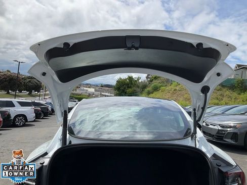 Used 2023 Tesla Model 3 Standard Range RWD image 9