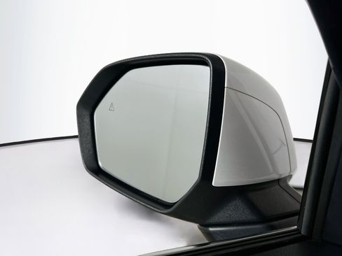 Used 2025 Hyundai Palisade SEL FWD image 16