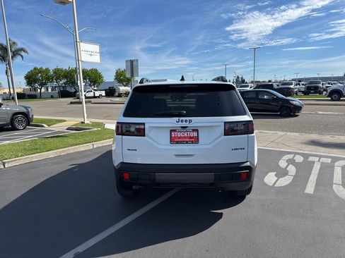 New 2026 Jeep Cherokee Limited image 5