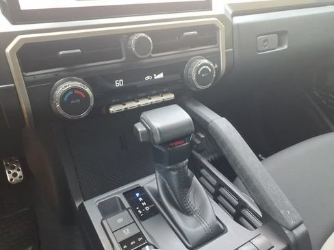 Used 2024 Toyota Tacoma TRD Sport AWD/4WD image 14
