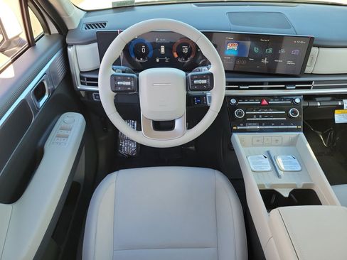 New 2026 Hyundai Santa Fe SE FWD image 7