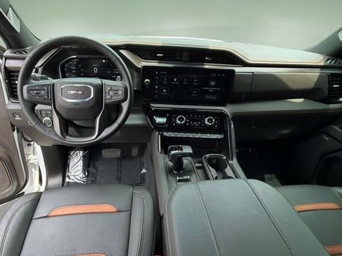 Used 2026 GMC Sierra 1500 AT4 w/ AT4 Premium Package AWD/4WD image 16