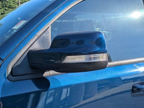 Used 2022 RAM 1500 Big Horn AWD/4WD image 11