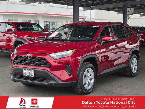 Certified 2025 Toyota RAV4 LE FWD image 1