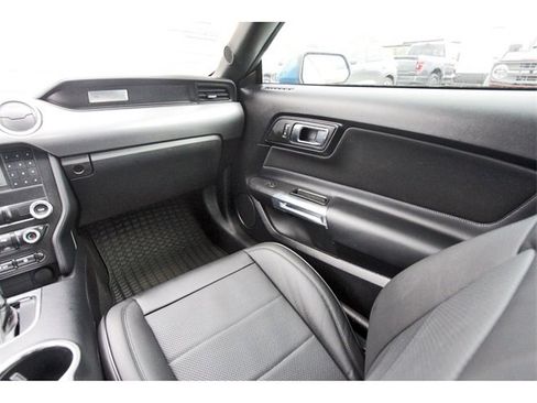 Used 2019 Ford Mustang GT image 9