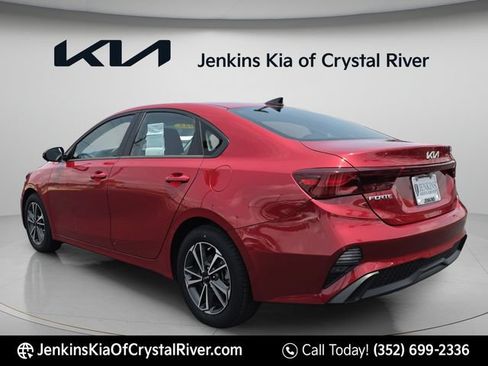 Certified 2023 Kia Forte LXS w/ LXS Technology Package FWD image 10