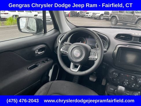 Certified 2021 Jeep Renegade Latitude AWD/4WD image 59
