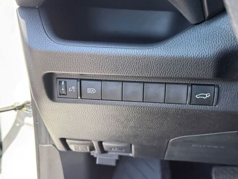 Used 2025 Toyota RAV4 XLE w/ Convenience Package FWD image 14