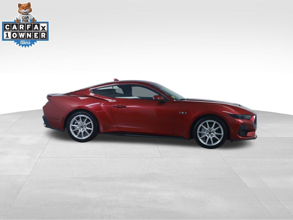 Used 2025 Ford Mustang GT Premium RWD image 13