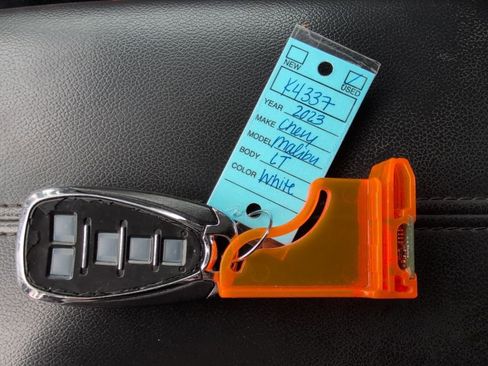 Used 2023 Chevrolet Malibu LT w/ Driver Confidence Package image 11